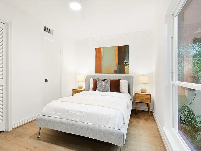 526 Colquitt St — Photo 27