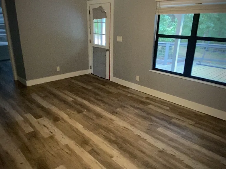 1206 County Road 2104 — Photo 2