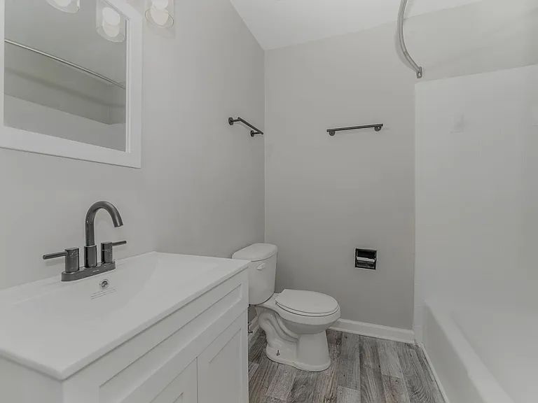 Caswell at Central Avenue — Photo 9