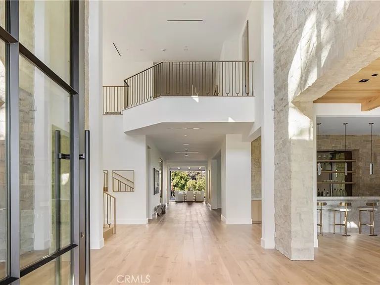24341 Rolling View Rd — Photo 4