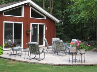 2360 Schukraft Rd, Quakertown, PA 18951