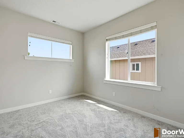 2364 Audubon Ave — Photo 16