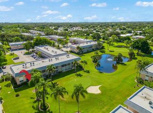 18081 SE Country Club Dr APT 12-115, Tequesta, FL 33469