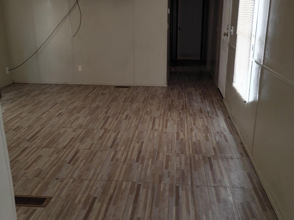 2nd image of 5540 State Highway 359 #26