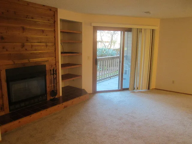 2890 Shadow Creek Dr #104 — Photo 10