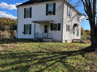 23 Upper Pinch Rd, Elkview, WV 25071