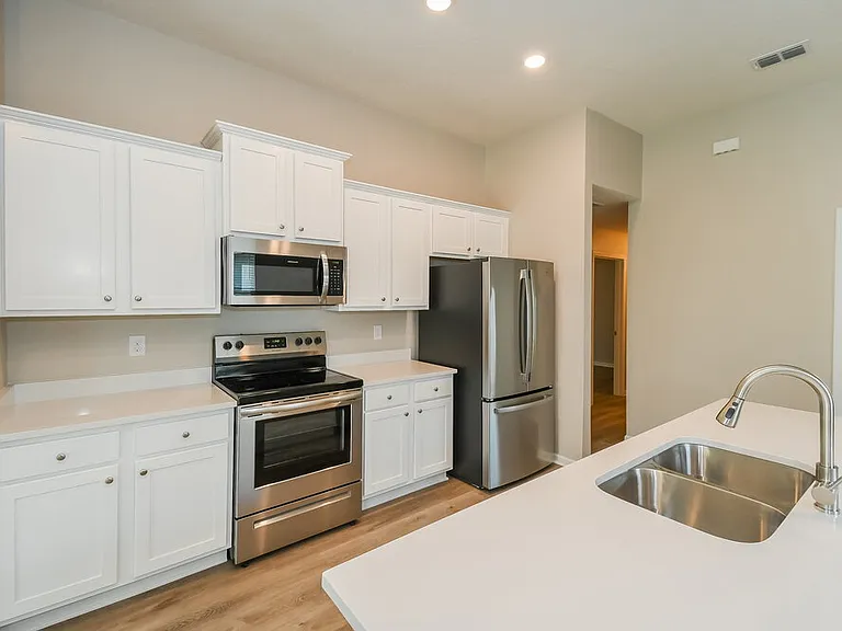 8334 Cape Fox Dr — Photo 7