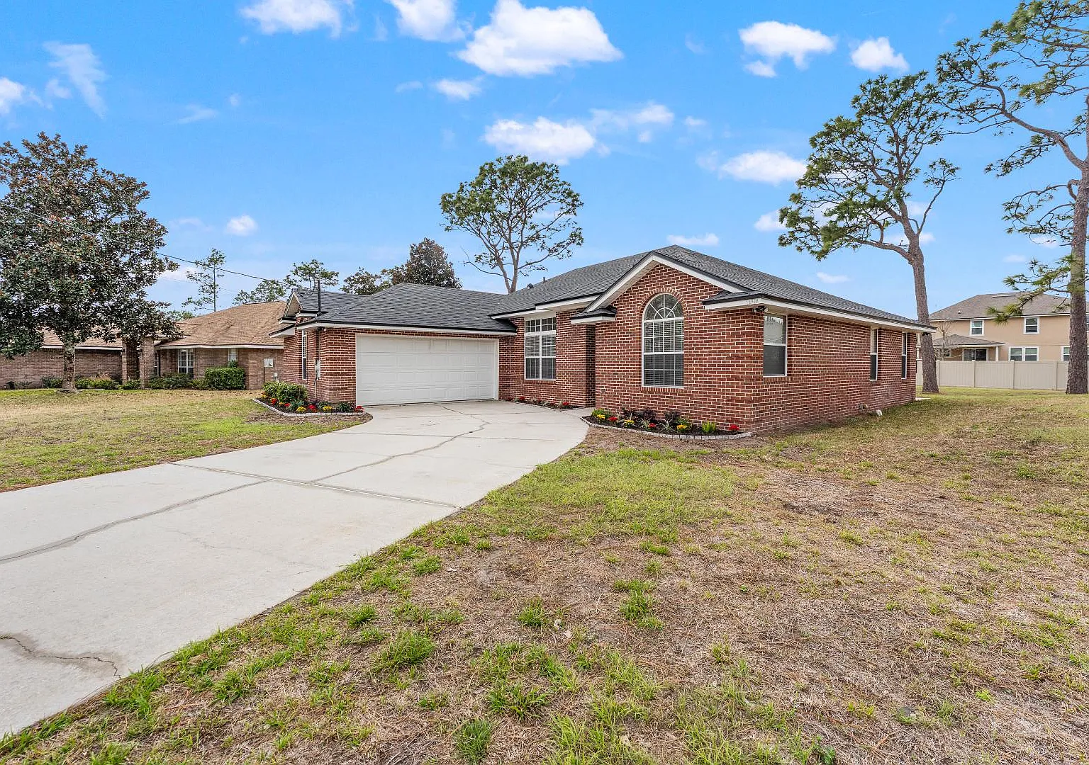 15738 Northside Drive E — Photo 3