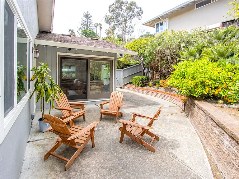 38 Paseo Way — Photo 8