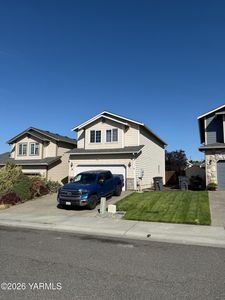 4235 Nola Loop Rd #B, Yakima, WA, 98901