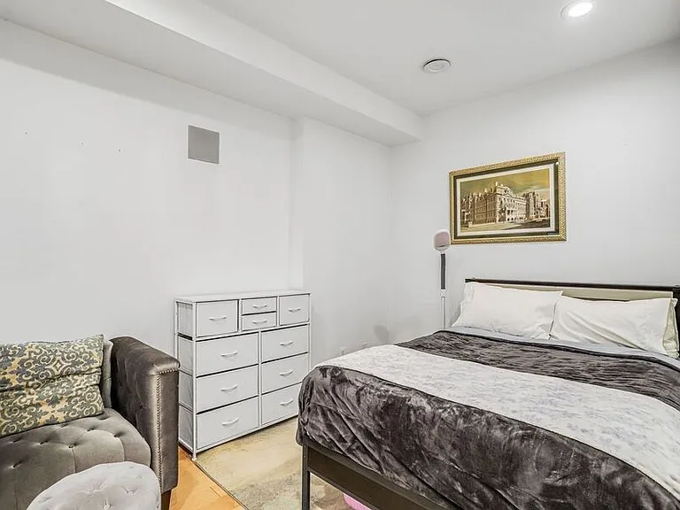 816 Kennedy St NW #2 — Photo 24