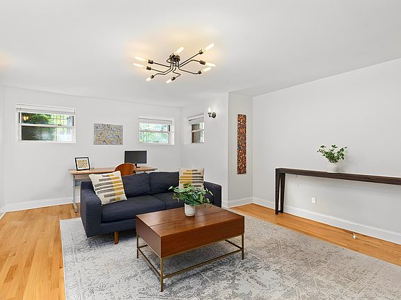 4th image of 6431 N Bell Ave