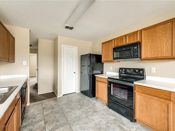 5th image of 9212 Penny Ln