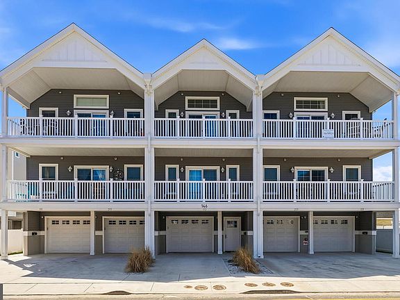 2nd image of 146 W Spencer Ave #201