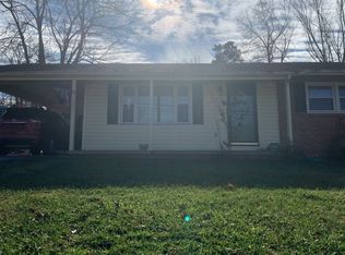 813 Kendrick Creek Rd, Kingsport, TN 37663