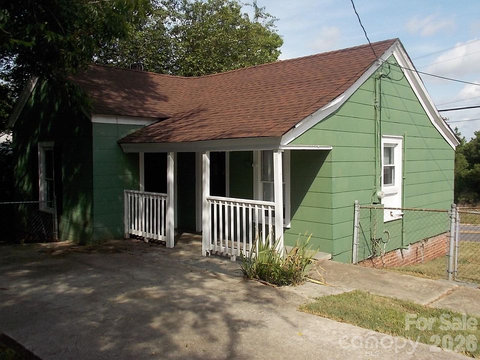 1st image of 928 10th St