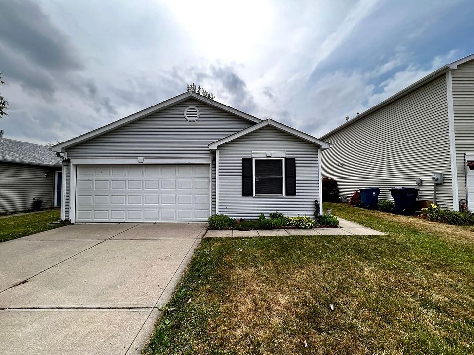 1st image of 1832 Dutch Elm Dr