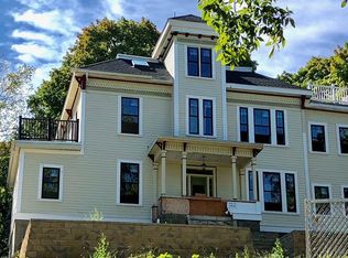 175 Poplar St APT 1, Boston, MA 02131