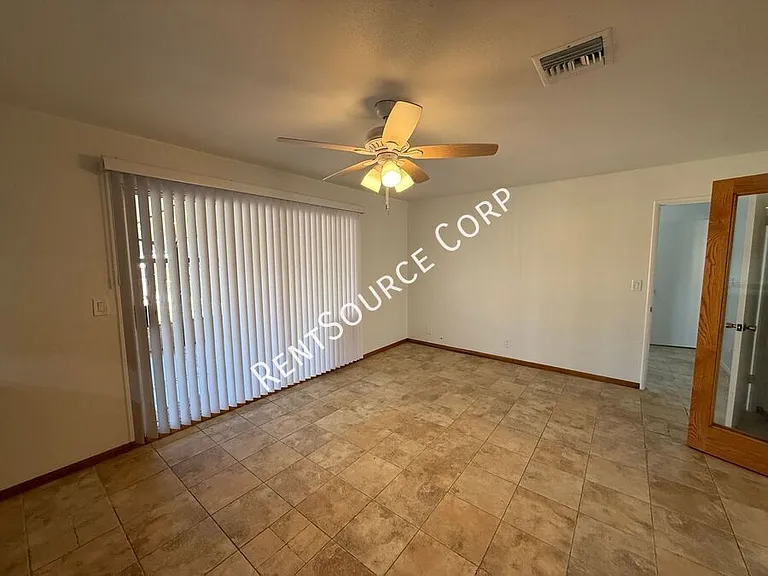 4827 W Avenue L6 — Photo 16