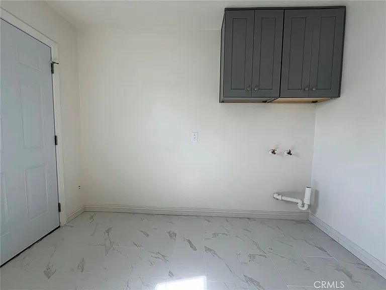 333 1/2 Sefton Ave — Photo 8