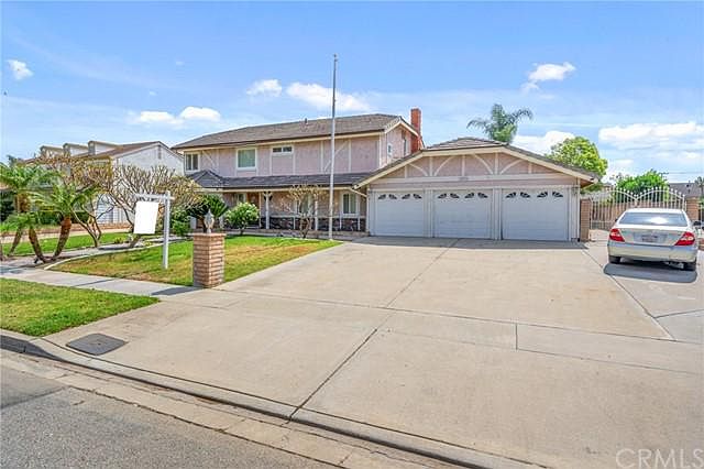 1st image of 10875 Bennett Dr