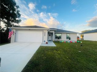 2512 20th St SW, Lehigh Acres, FL 33976