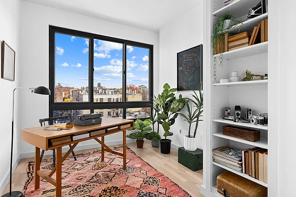 Sold by Compass | media 7