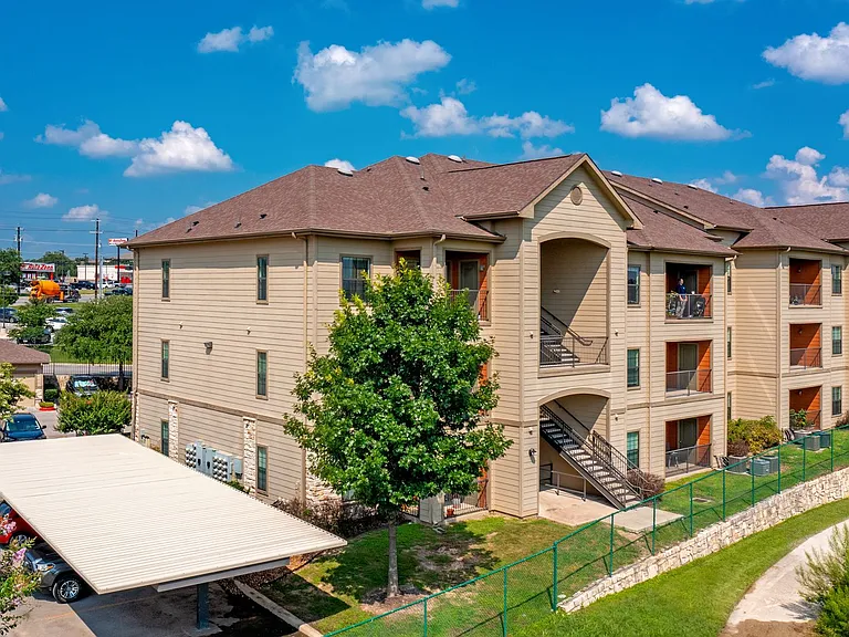 Carmel Canyon Apartments — Photo 21