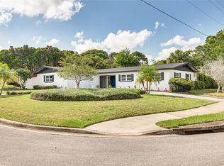 2059 Indian Ave S, Belleair Bluffs, FL 33770