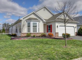 53 Eagle Ridge Cir, Lakewood, NJ 08701