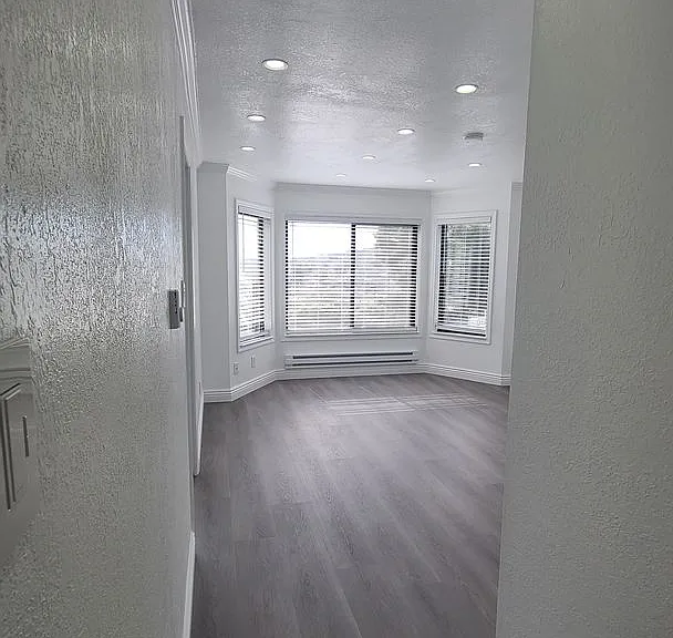 2960 Diamond St #1 — Photo 9