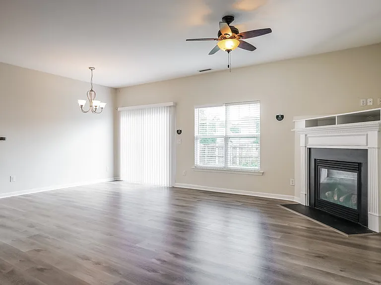 645 Smithridge Way — Photo 6
