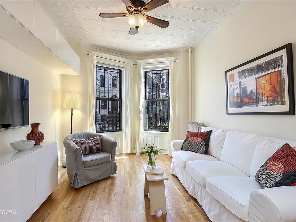 1st image of 114 Garfield Pl APT 1L