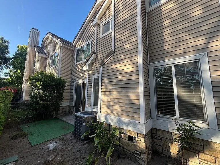 525 Orange Grove Pl — Photo 31