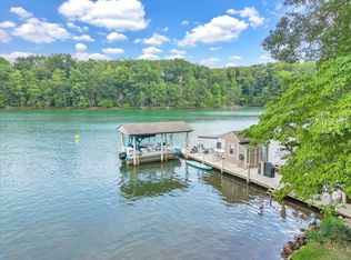 1110 Parkside Dr, Moneta, VA 24121