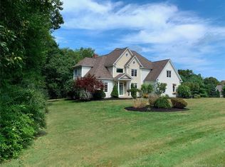 24 Pond View Ln, Marlborough, CT 06447