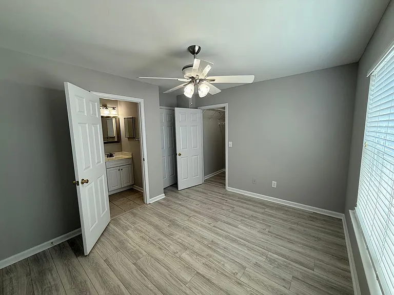 4101 Perrine St — Photo 10