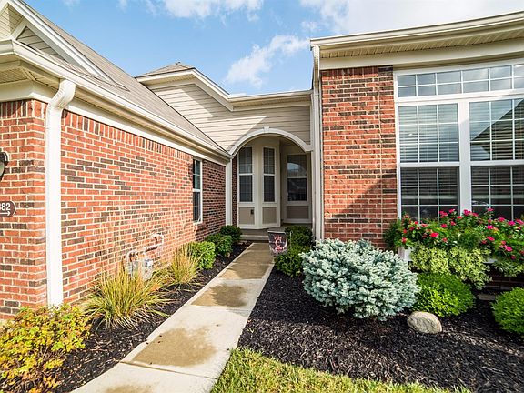 3rd image of 382 Turtle Creek Dr