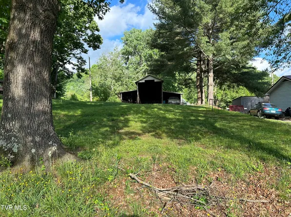 114 Little Ave, Elizabethton, TN 37643