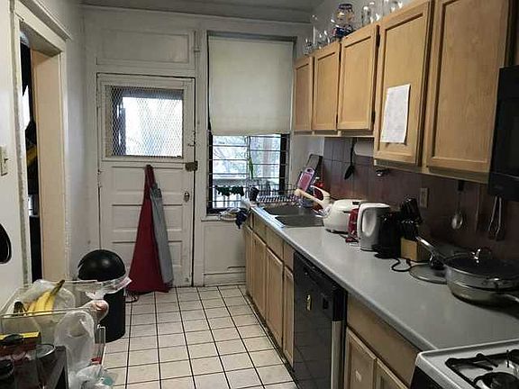 4th image of 5432 S Drexel Ave APT 3S
