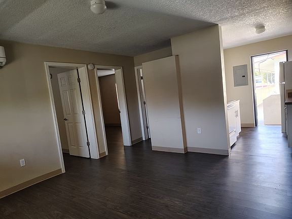 4th image of 550 S John Young Pkwy APT 10