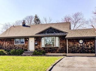32 Knoll Ter, Hazlet, NJ 07730
