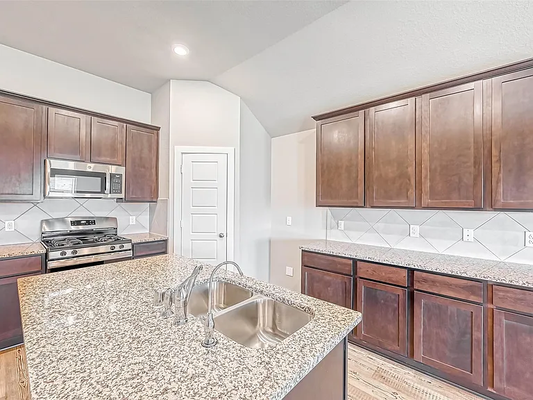 2611 Westward Hill Dr — Photo 15