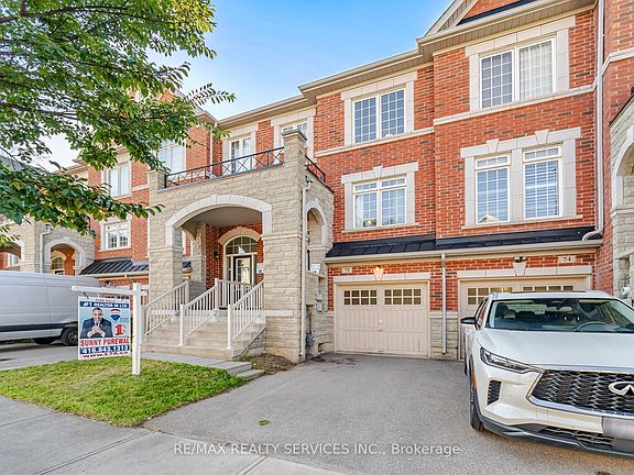 2nd image of 72 Rockman Cres
