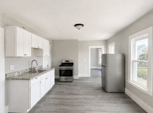 744-746 Carew St #2, Springfield, MA 01104