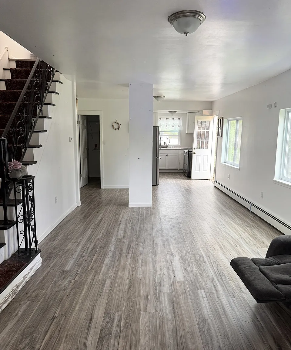 4 bed, 1.5 bath, 1600 sqft, $1,800 — Photo 1