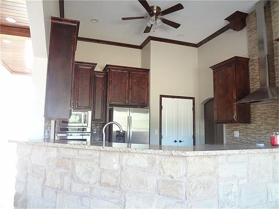 2nd image of 224 Remuda Dr