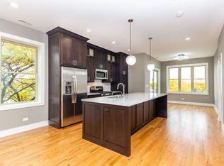 3459 W Belmont Ave #4R, Chicago, IL 60618