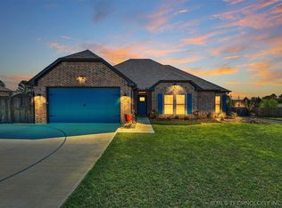 122 Edgewood Cir, Durant, OK 74701