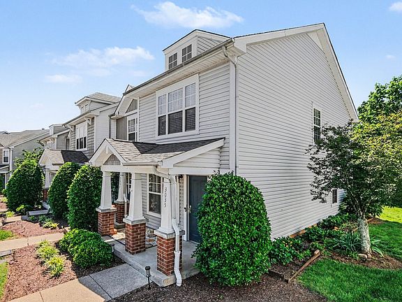 4th image of 3035 Harpeth Springs Dr